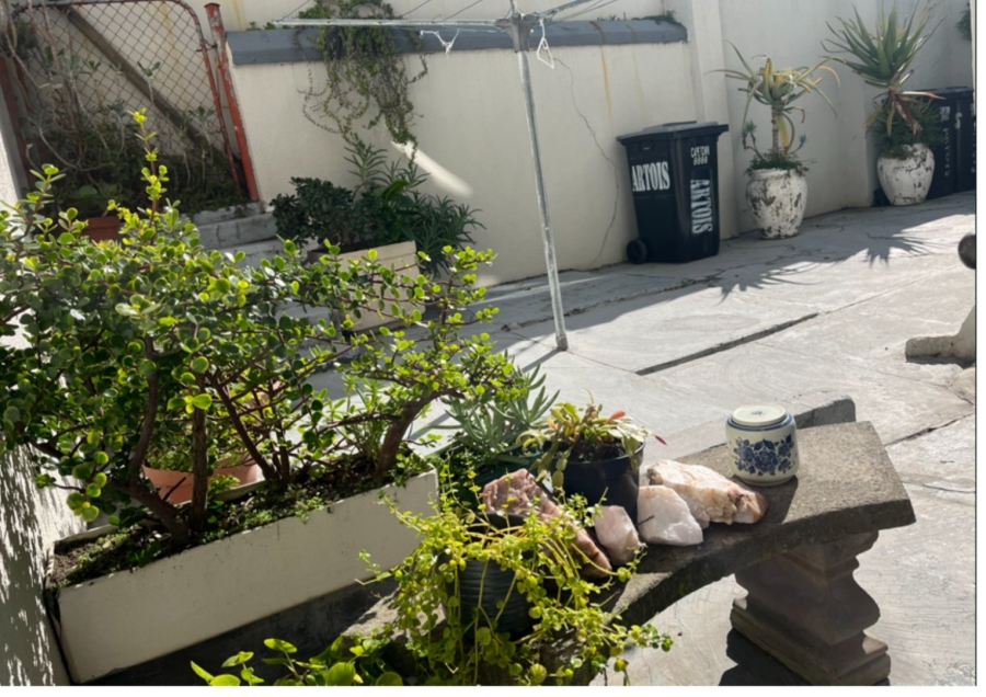 1 Bedroom Property for Sale in Cape Town City Centre Western Cape